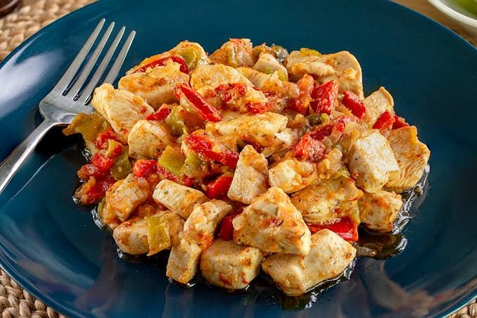 Mantarlı tavuk sote 